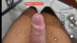 massiver sehr nasser Schwanz vor dem Abspritzen