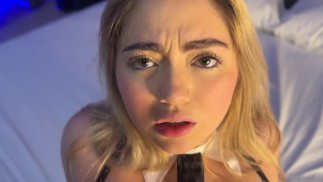 MI PRIMER VIDEO! SEXY RUBIA COLOMBIANA DISFRAZADA DE SECRETARIA PARA SU NOVIO!