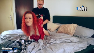 Hielp mijn stiefmoeder haar bed op te maken