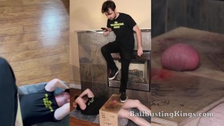 Ball Stomping King (3 obrazovky)