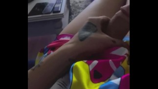 کیرم خیلی گلفت میشه سر صبح my dick is so hard in the morning 🍌🍌🍌🍌