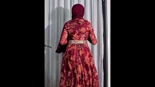 Twerking w hidżabie i mojej nowej sukience! 🧕🏻👗