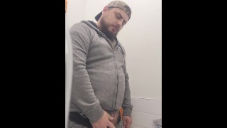 公衆トイレ小便