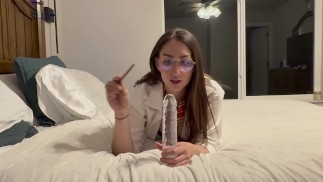 Heromione Granger slurps up Harry Potters potion