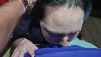 Pov 18 ans baise throaght et sperme dans la bouche