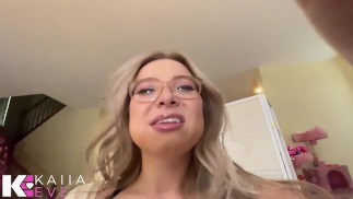 GIANTESS KWEEKT KLEINE BOERDERIJ IN EEN 7 DAGEN VORE SCIENCE EXPERIMENT FETISH COMPILATIE