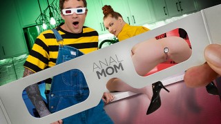 Moje macecha chtěla hračky uvnitř zadku, tak jsem jí místo toho dal můj penis ~ Plný film