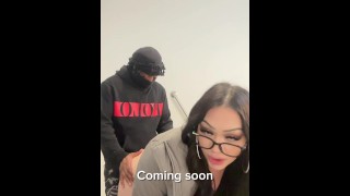 Surowe dogging na publicznym parkingu